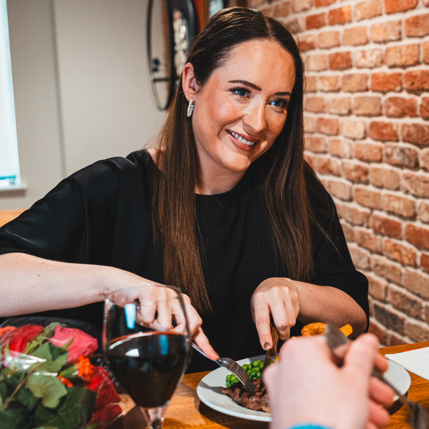 Valentine’s Weekend Dining & Treat Menu at The Ty Nant Inn Cardiff in Cardiff